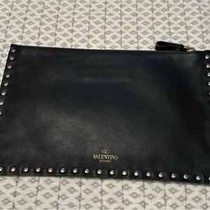 Valentino Garavani pouch black leather